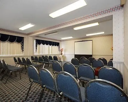 Quality Inn & Suites Morrow Atlanta South 
